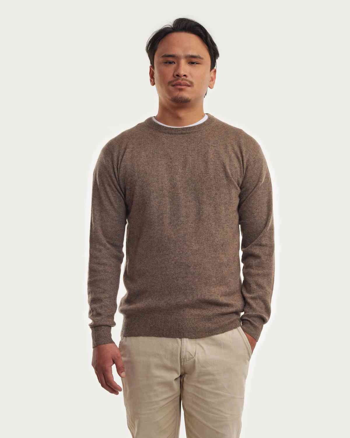 Men’s Round Neck 100% Cashmere Sweater/Pullover. Made in Nepal